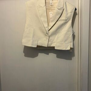 Glam Ivory Sleeveless Vest